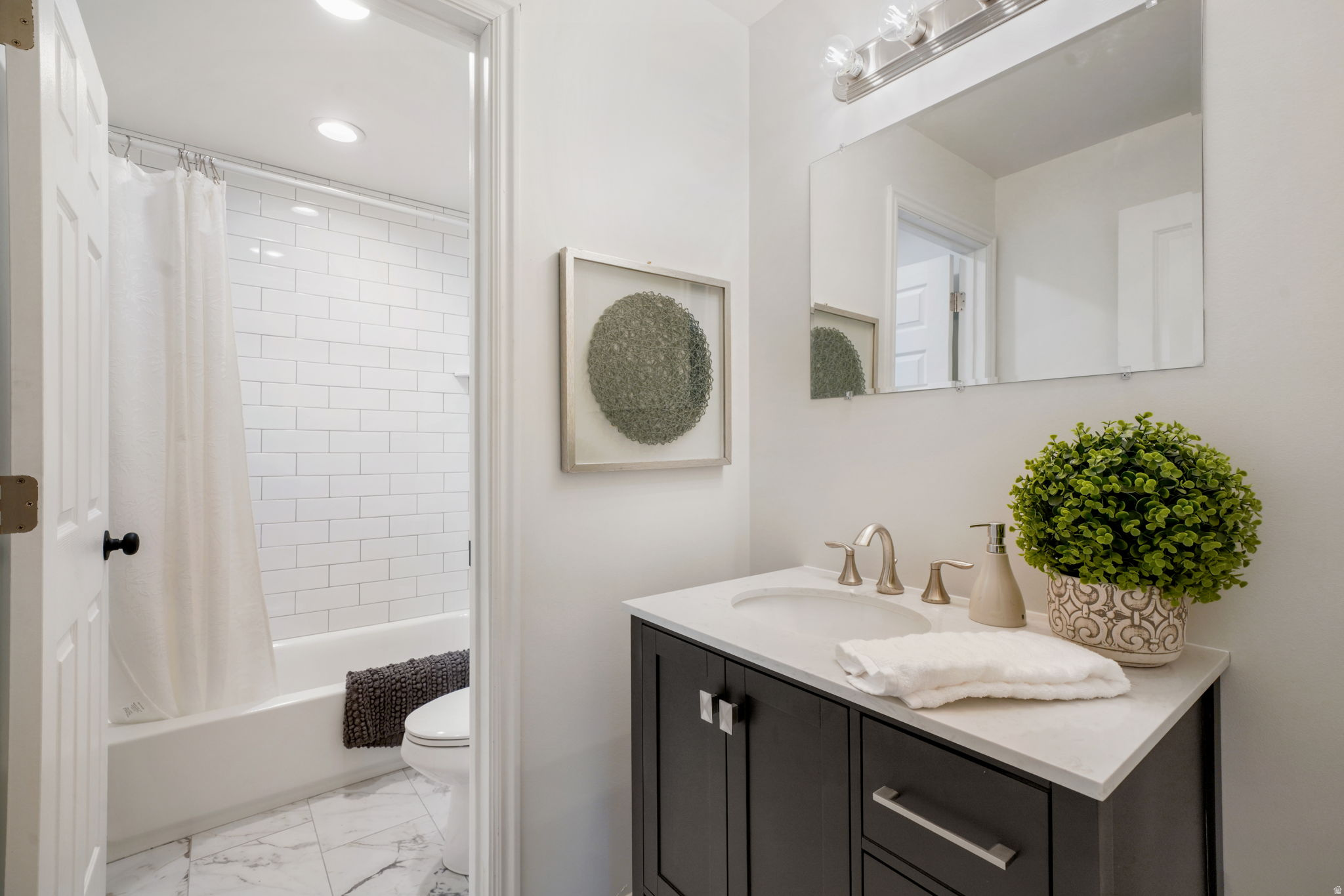 EAST BENCH - Residential