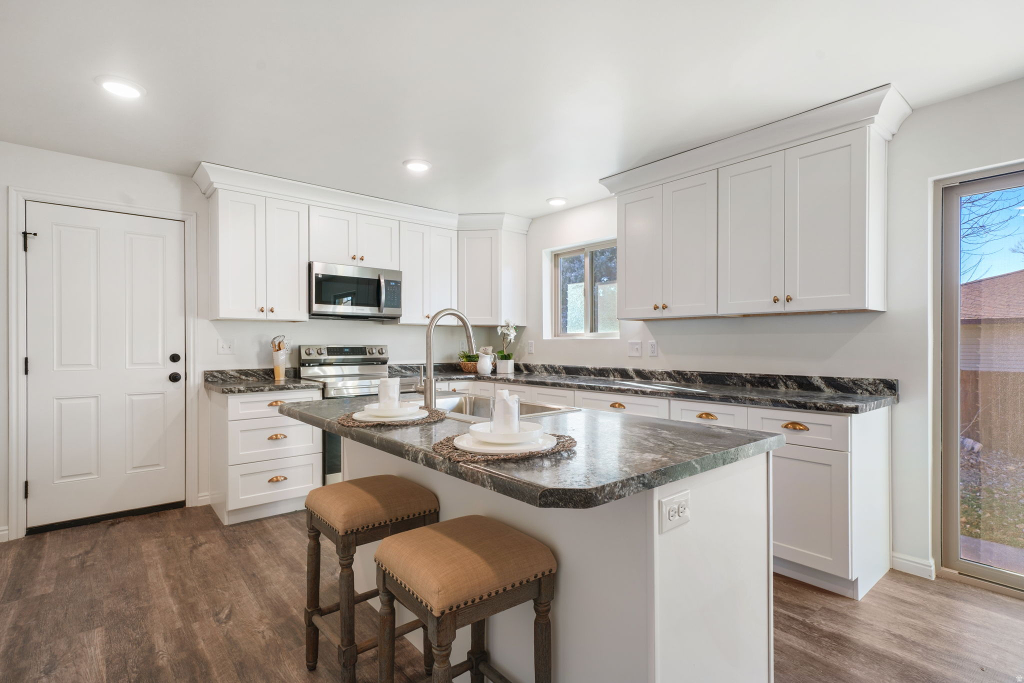 EAST BENCH - Residential