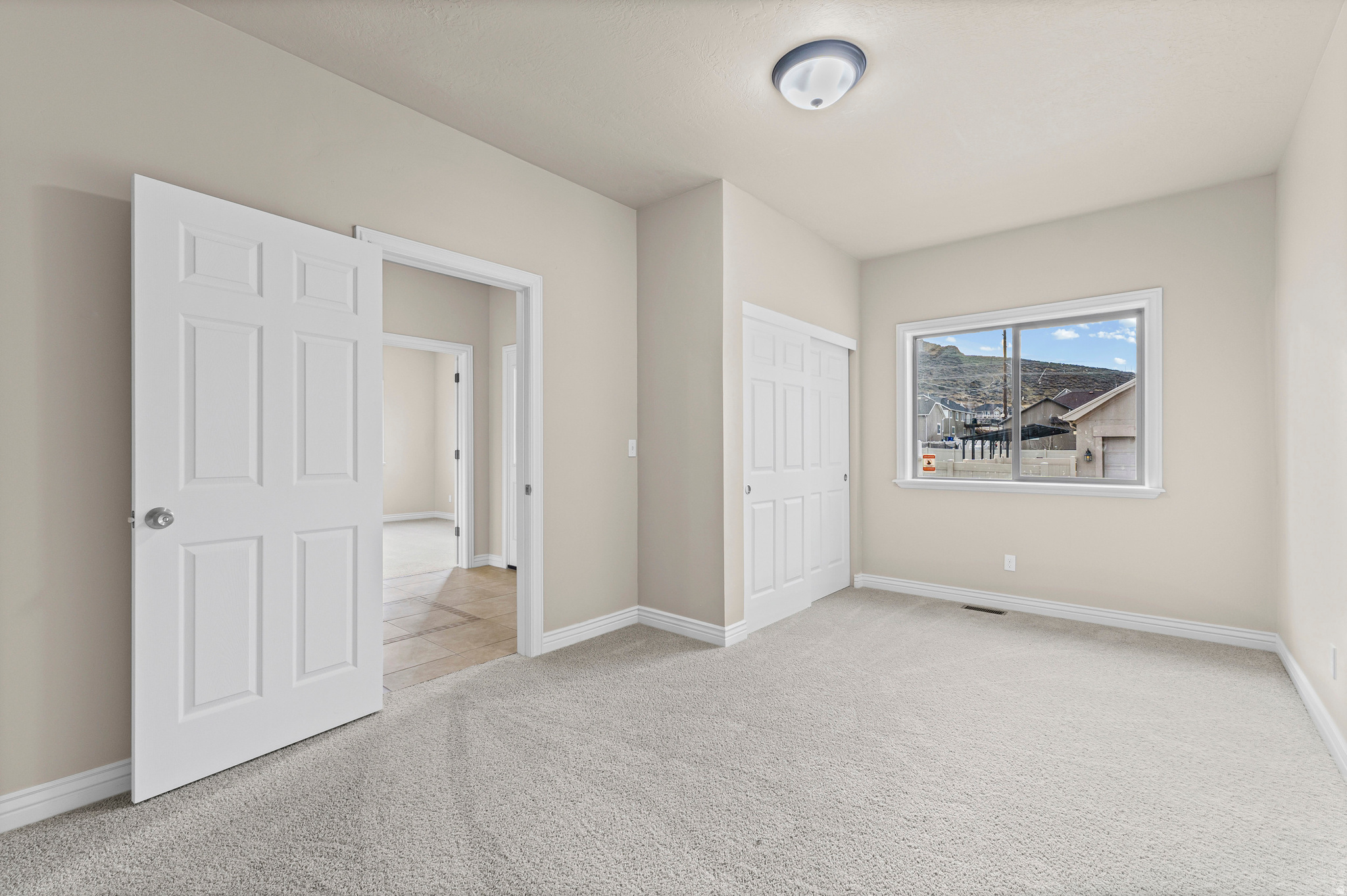 LAKE VIEW TERRACE - Residential