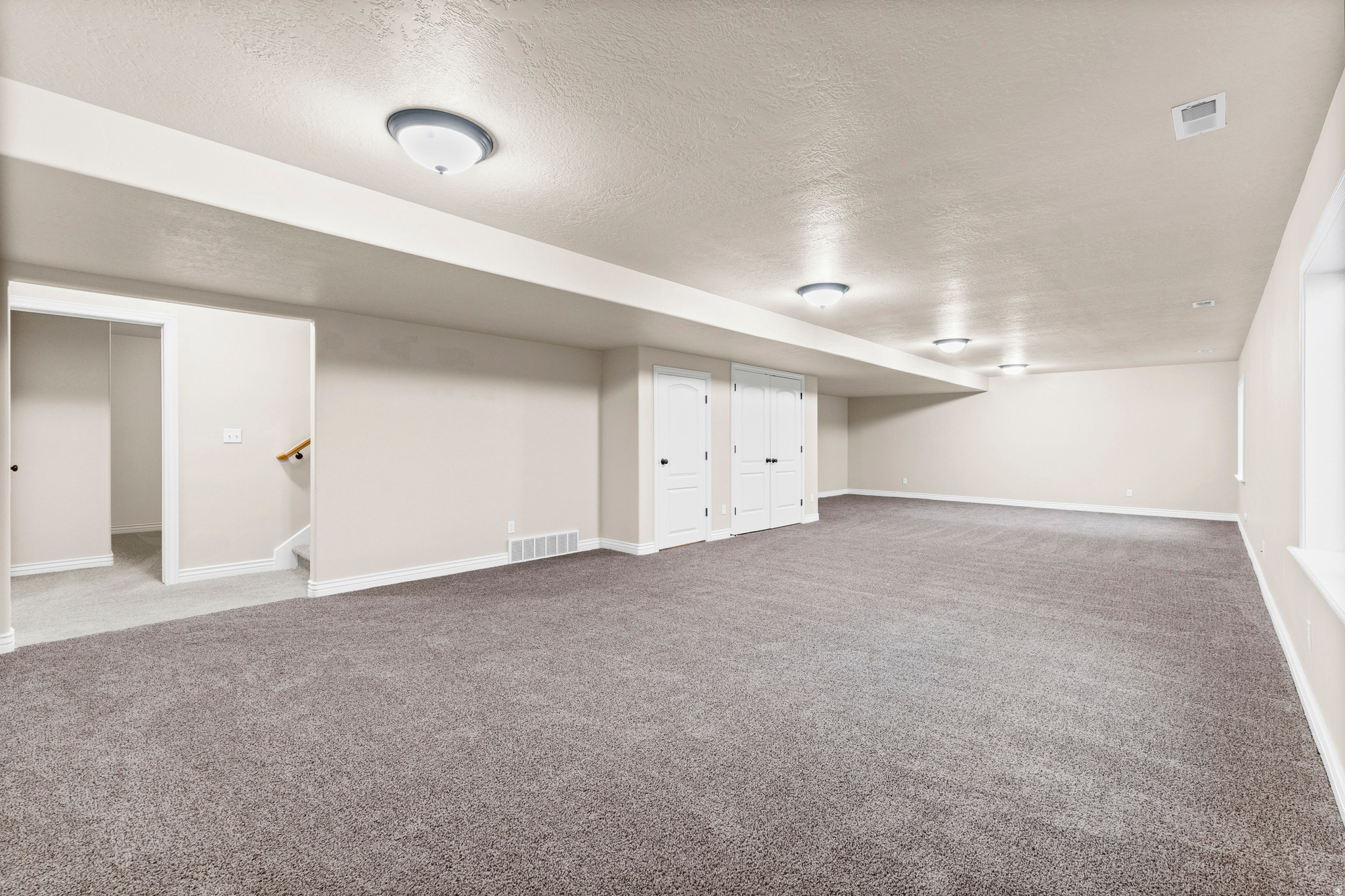 LAKE VIEW TERRACE - Residential