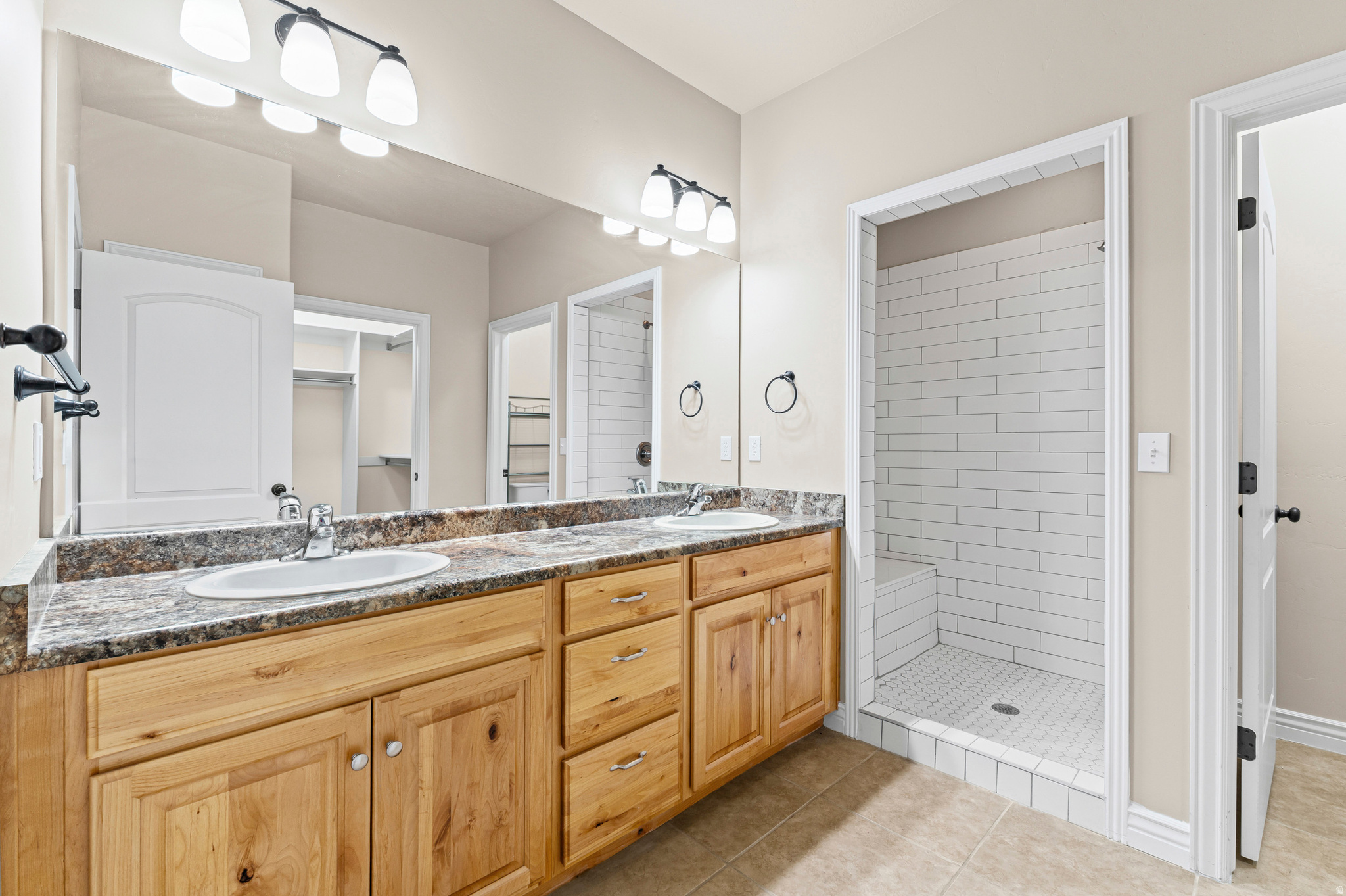 LAKE VIEW TERRACE - Residential