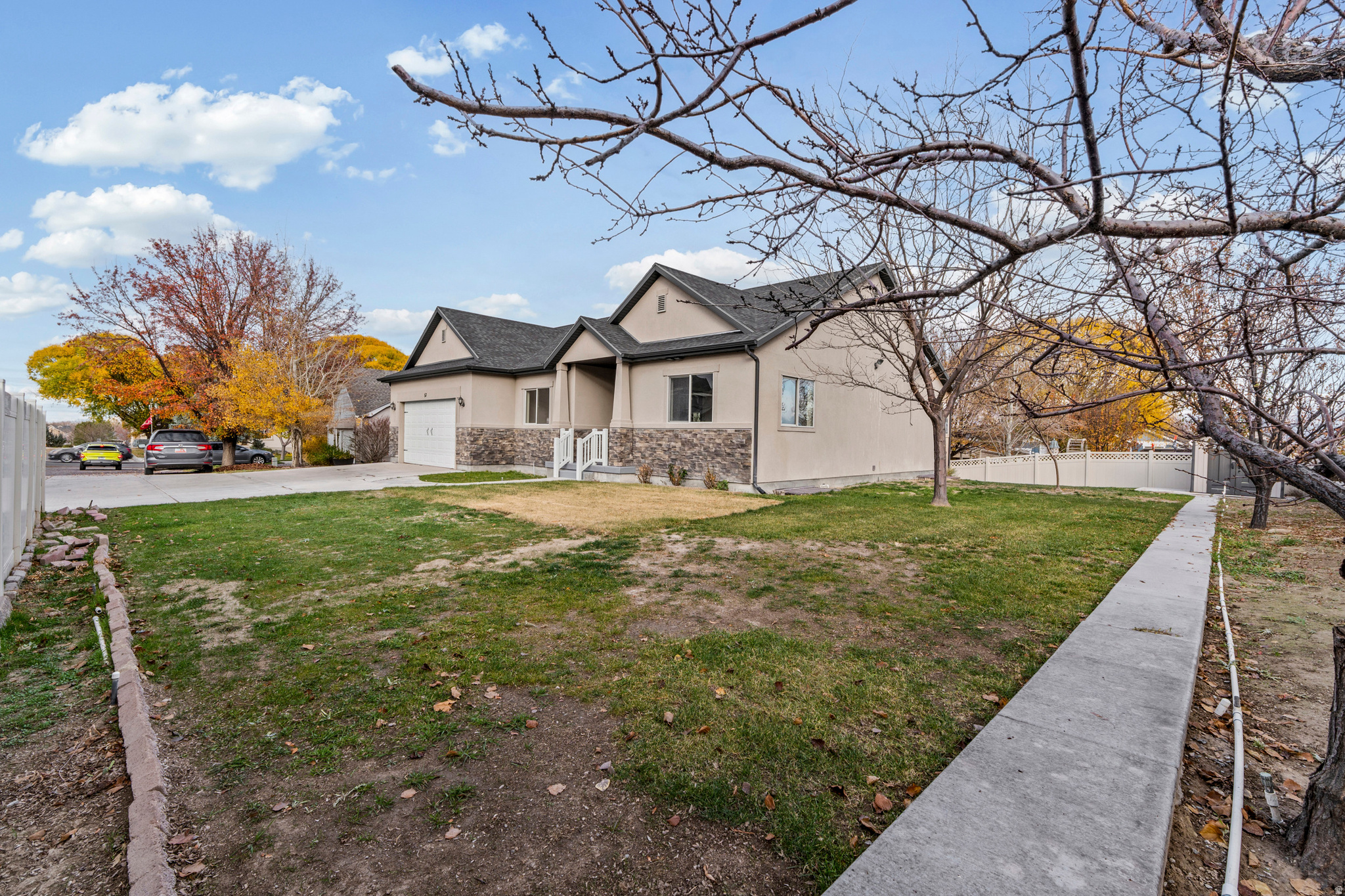 LAKE VIEW TERRACE - Residential