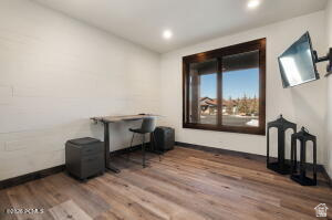 HIGH STAR RANCH - Residential