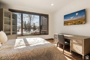 HIGH STAR RANCH - Residential