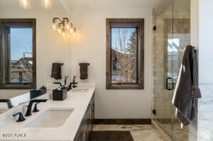 HIGH STAR RANCH - Residential