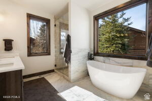 HIGH STAR RANCH - Residential