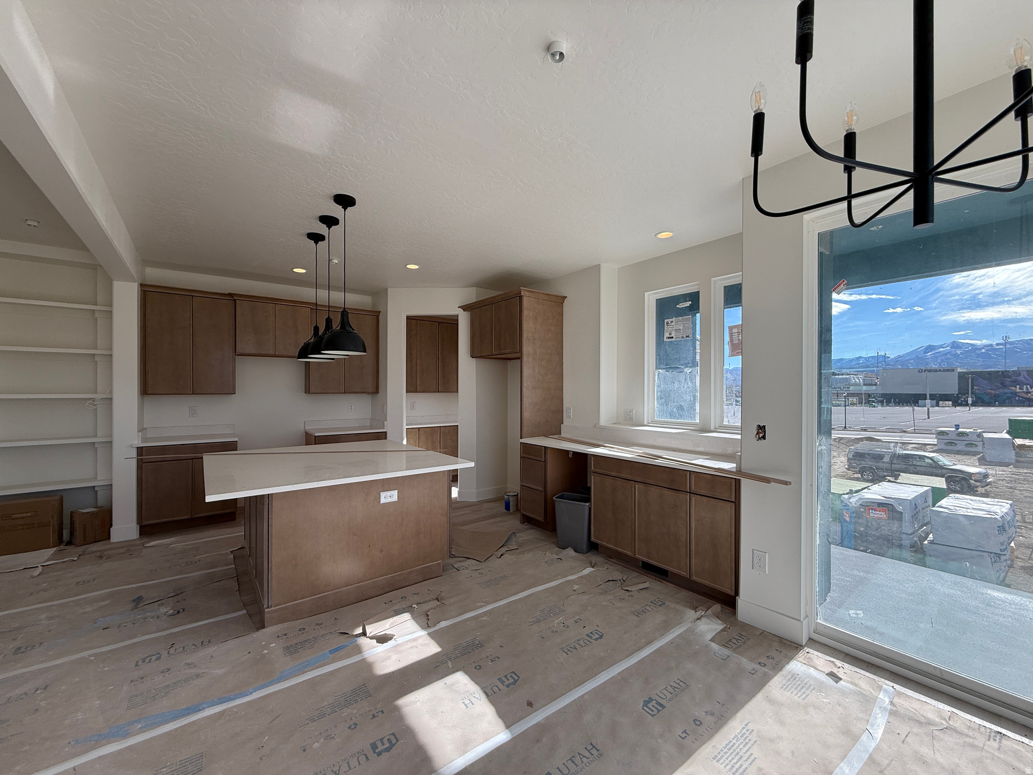 DOWNTOWN DAYBREAK - Residential