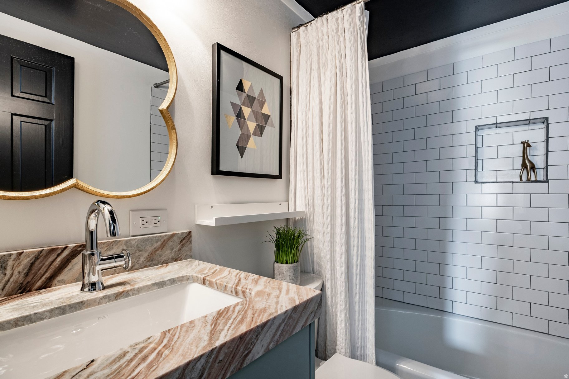 EDELWEISS HAUS - Residential