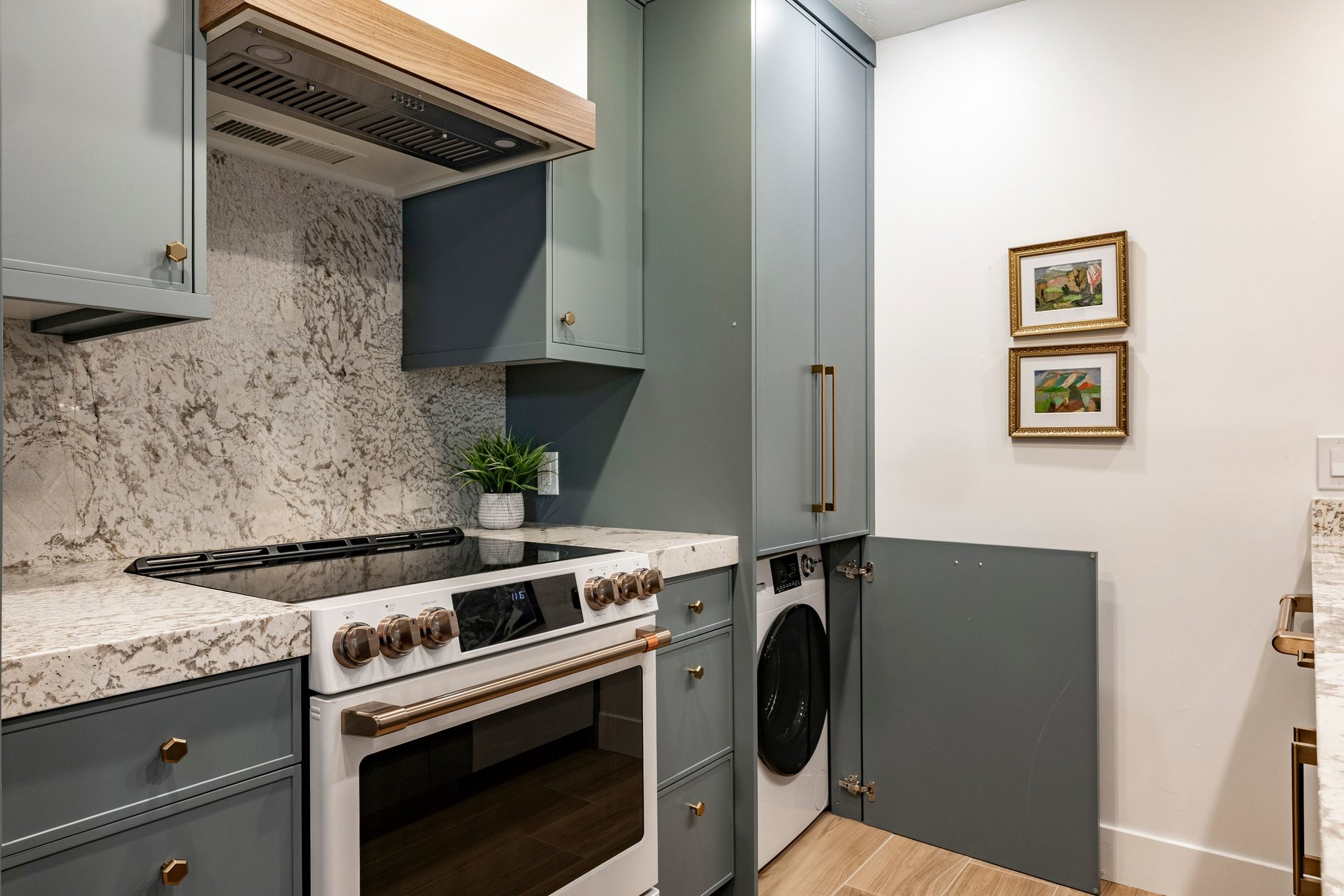 EDELWEISS HAUS - Residential