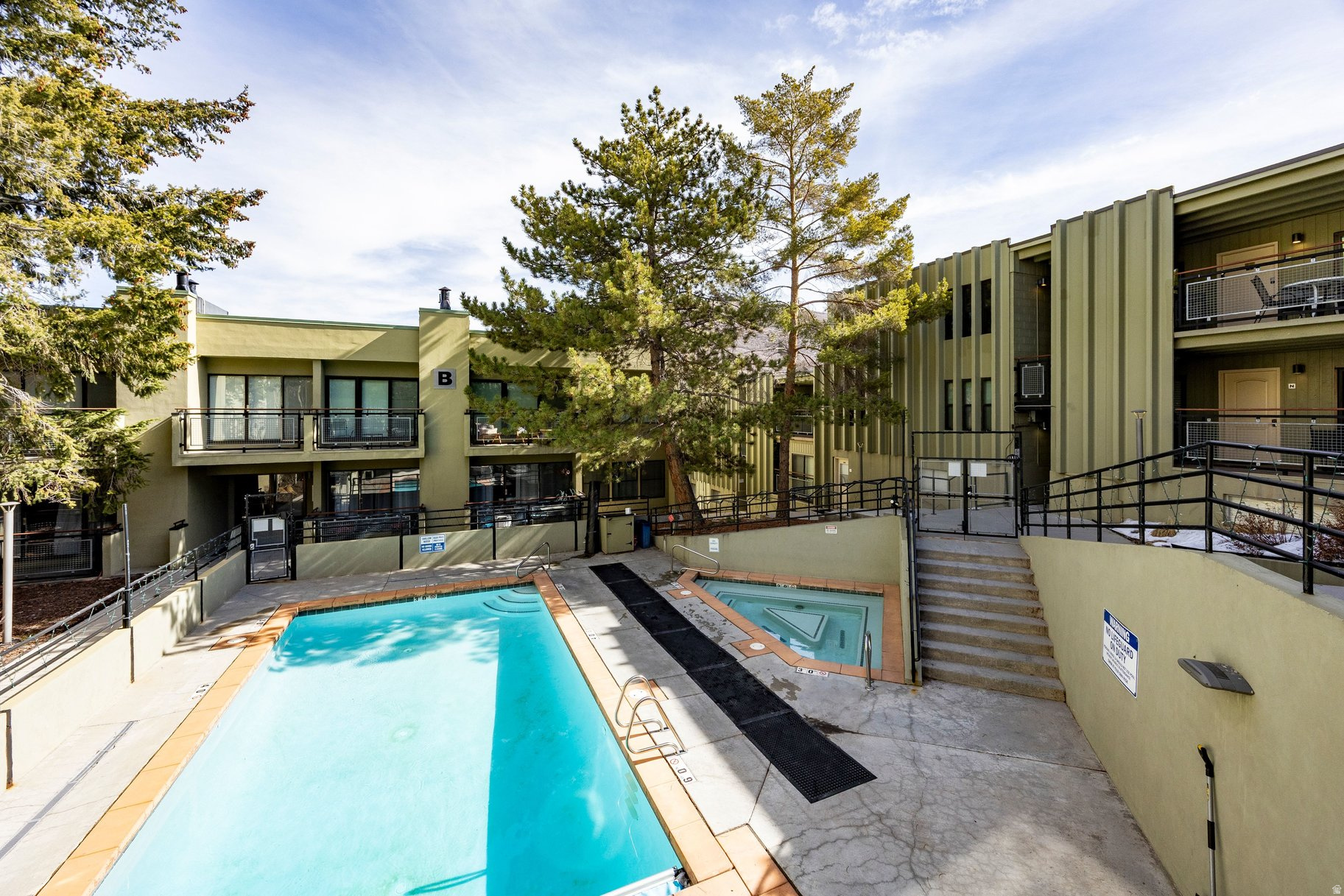 EDELWEISS HAUS - Residential