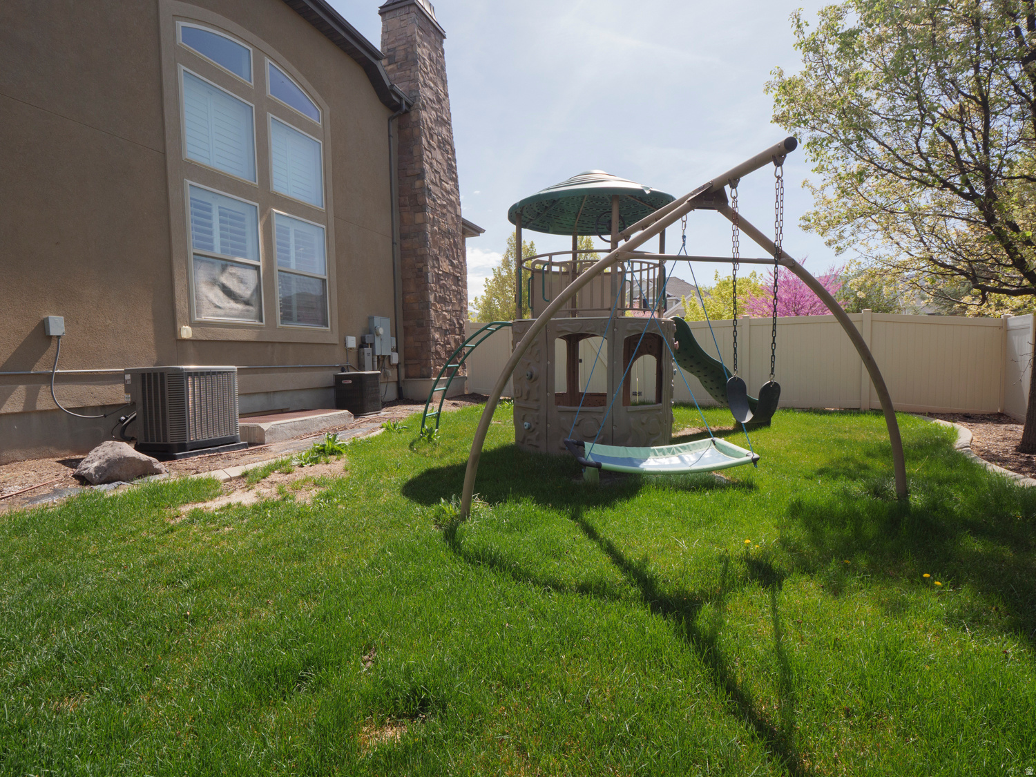 BELLEVUE - Residential