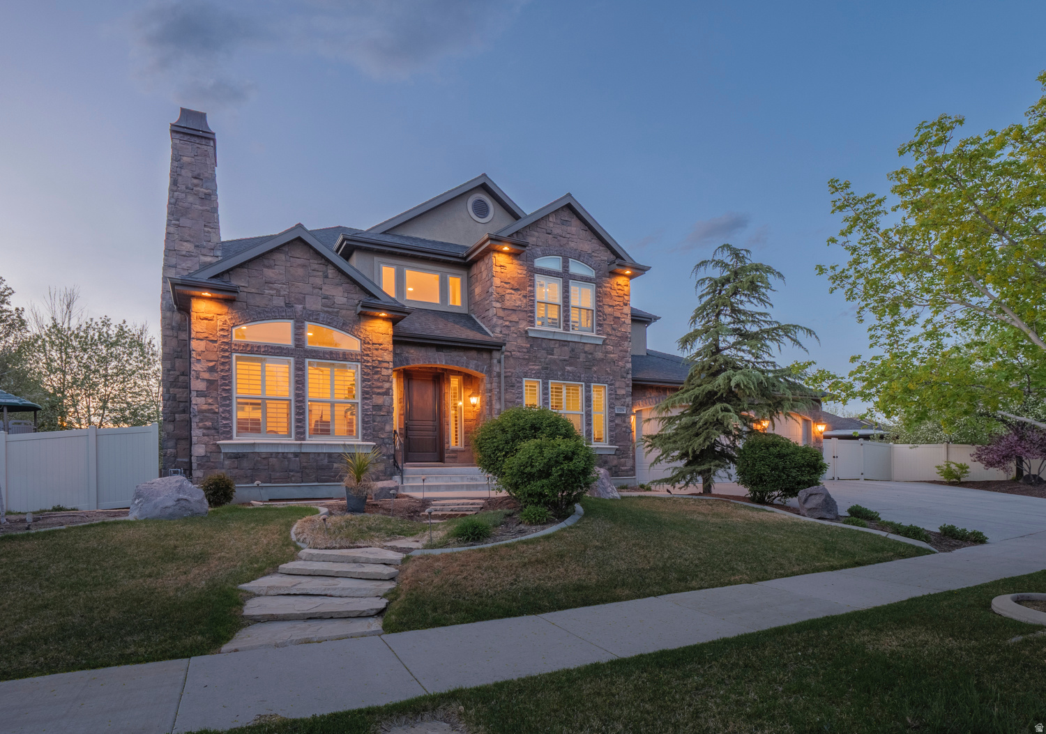 BELLEVUE - Residential