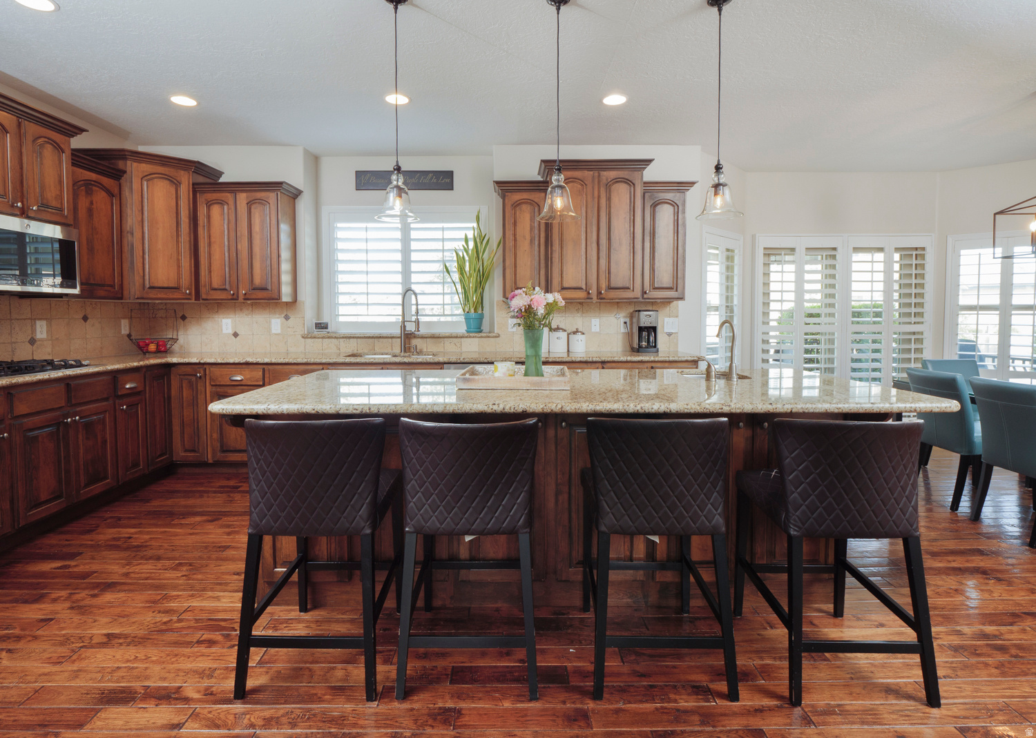 BELLEVUE - Residential