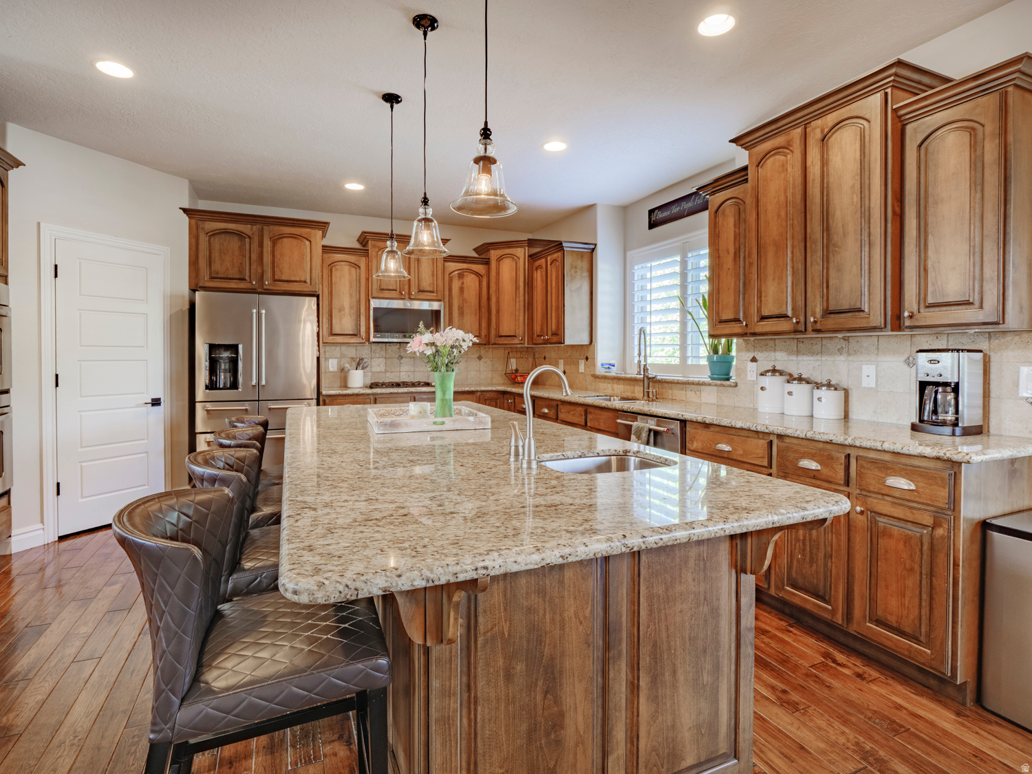 BELLEVUE - Residential