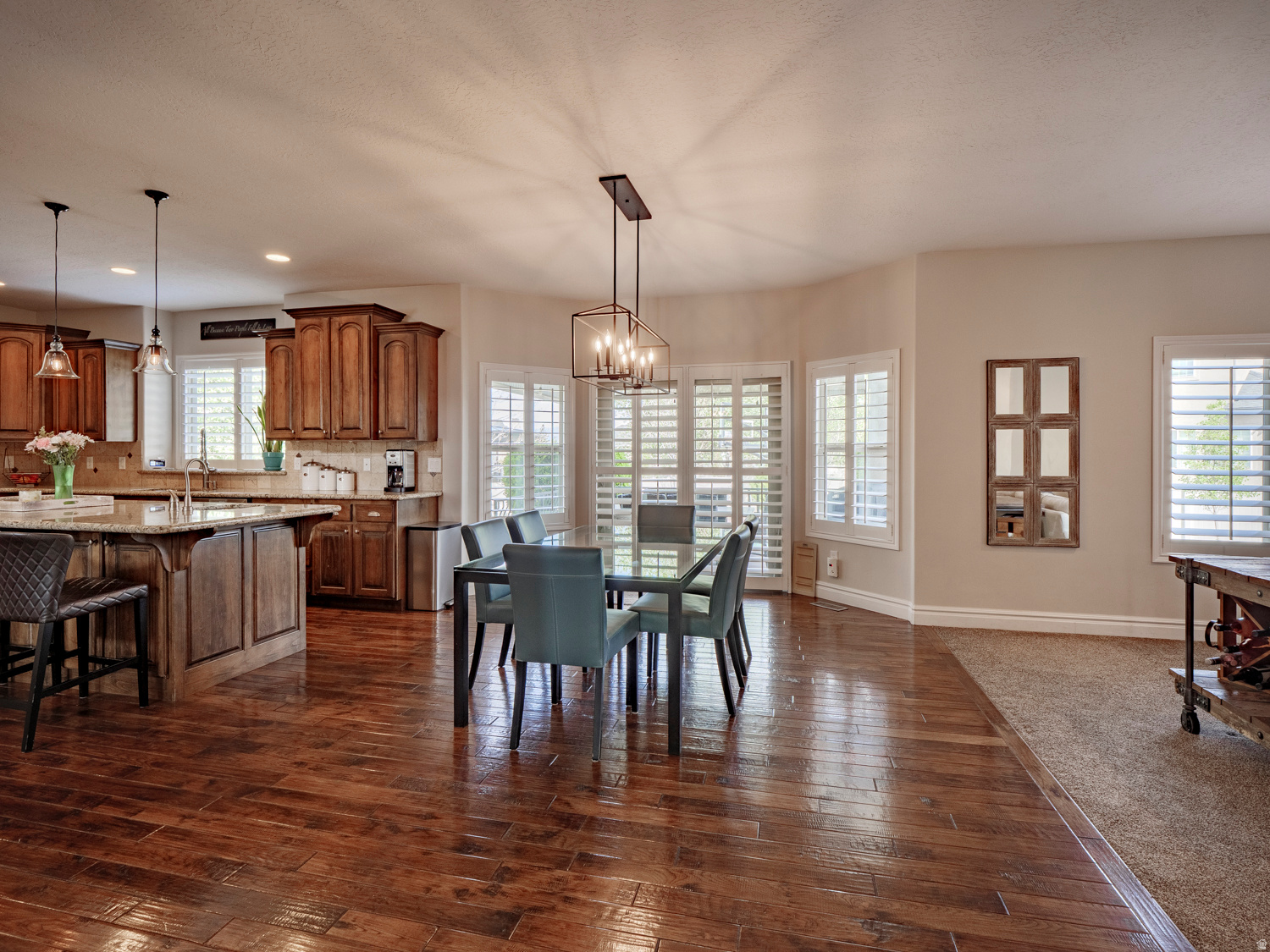 BELLEVUE - Residential