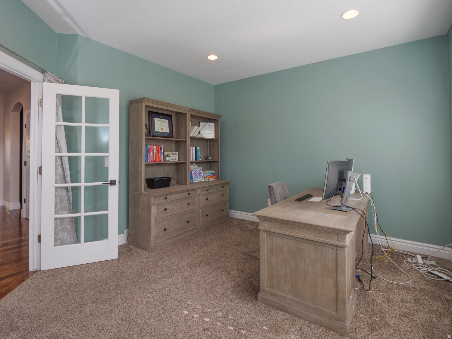 BELLEVUE - Residential