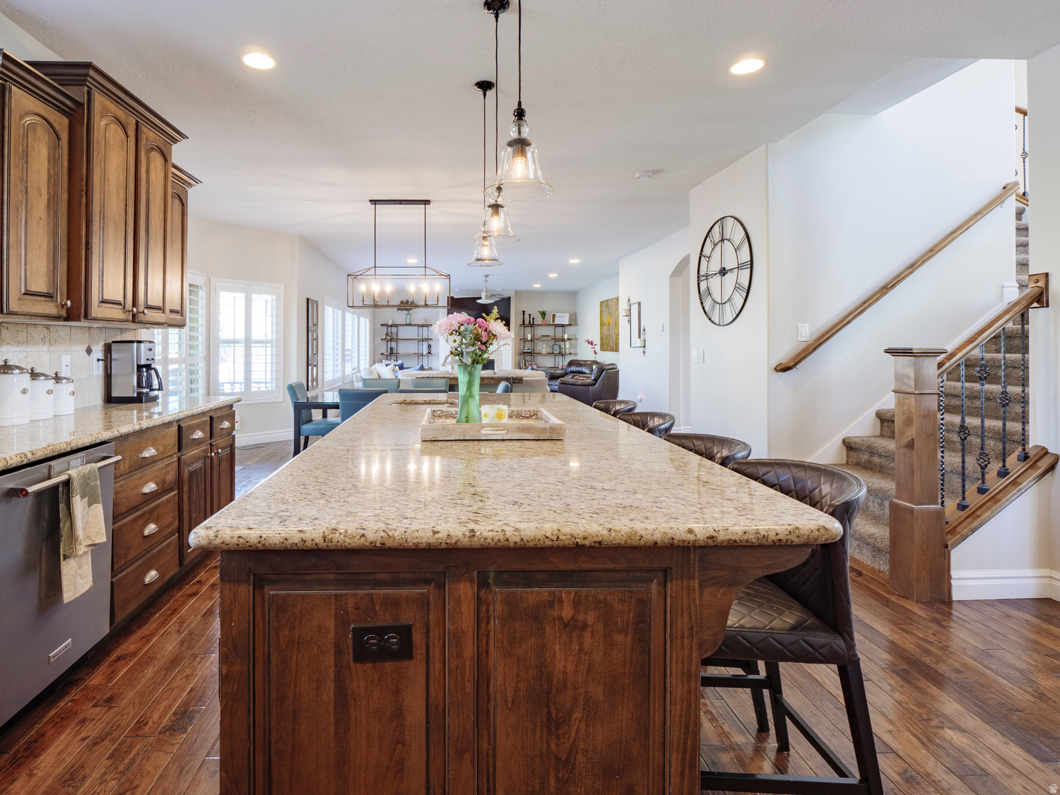 BELLEVUE - Residential