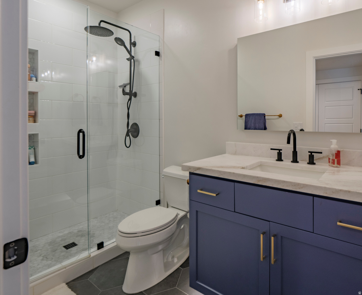 BELLEVUE - Residential