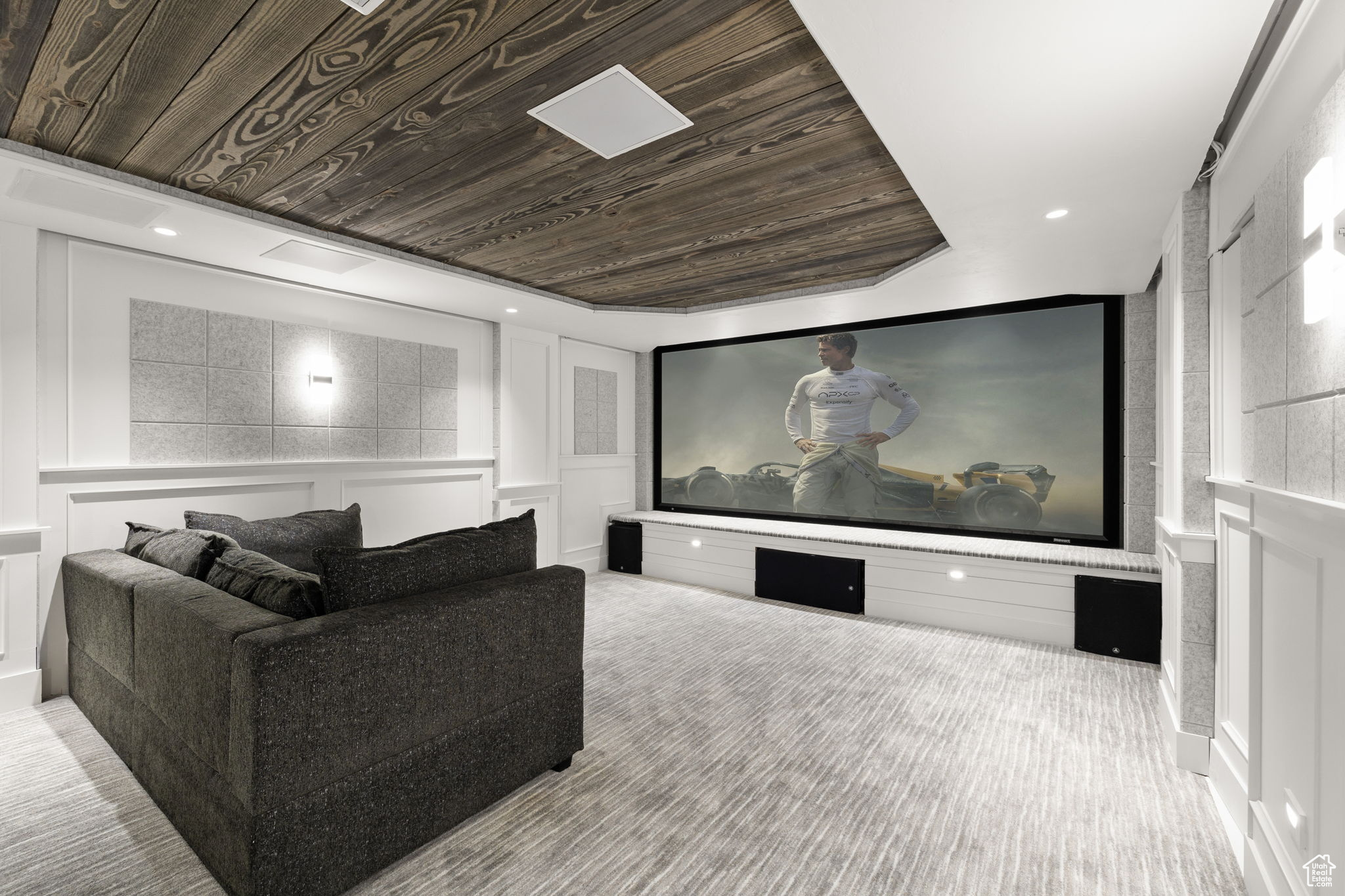 CLOVER RIDGE - Residential