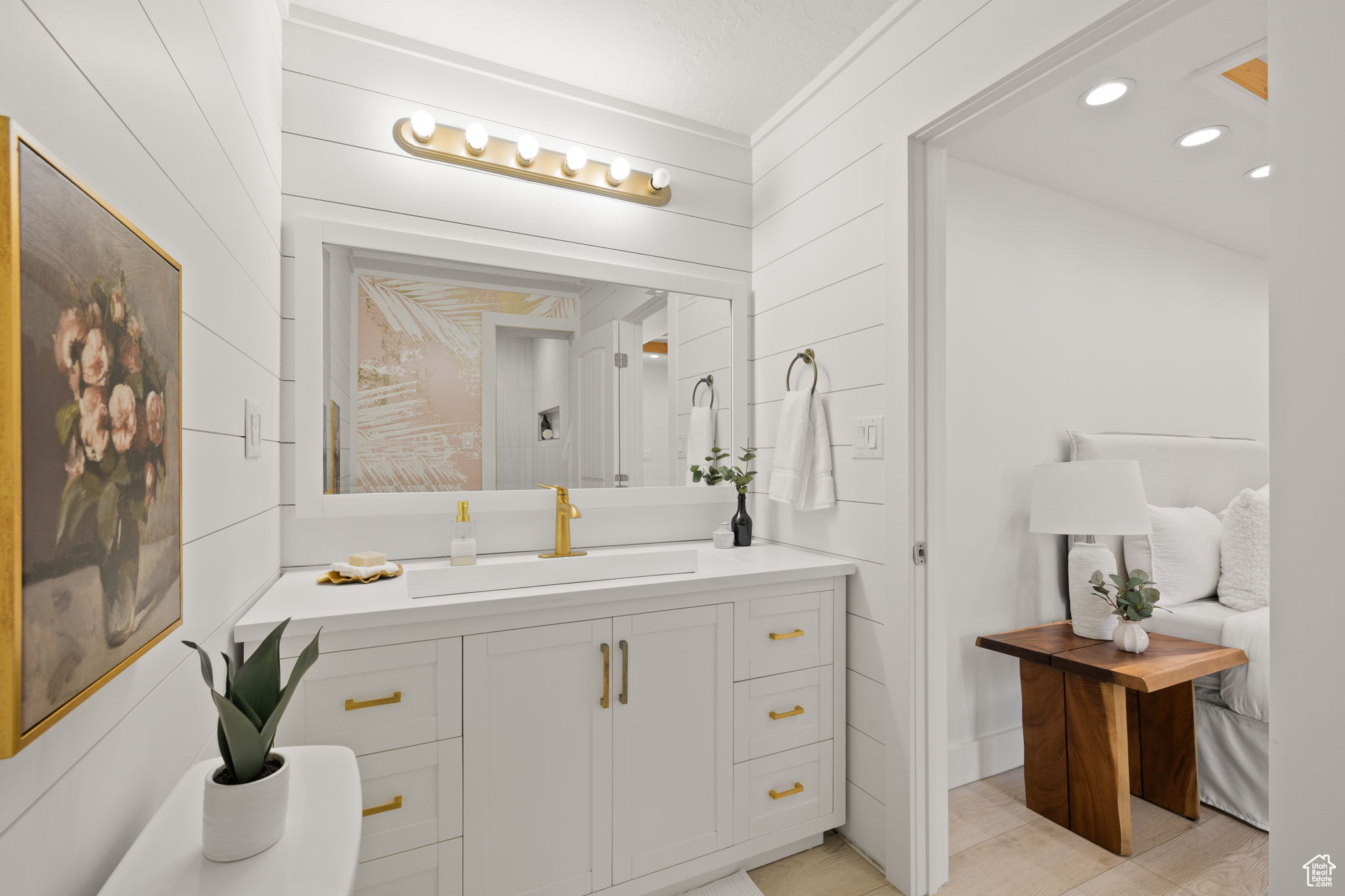 CLOVER RIDGE - Residential