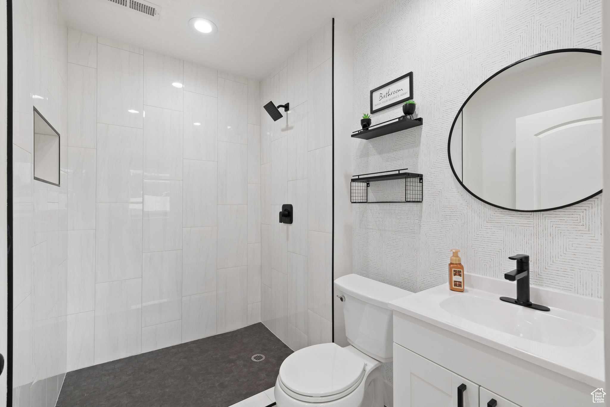 CLOVER RIDGE - Residential