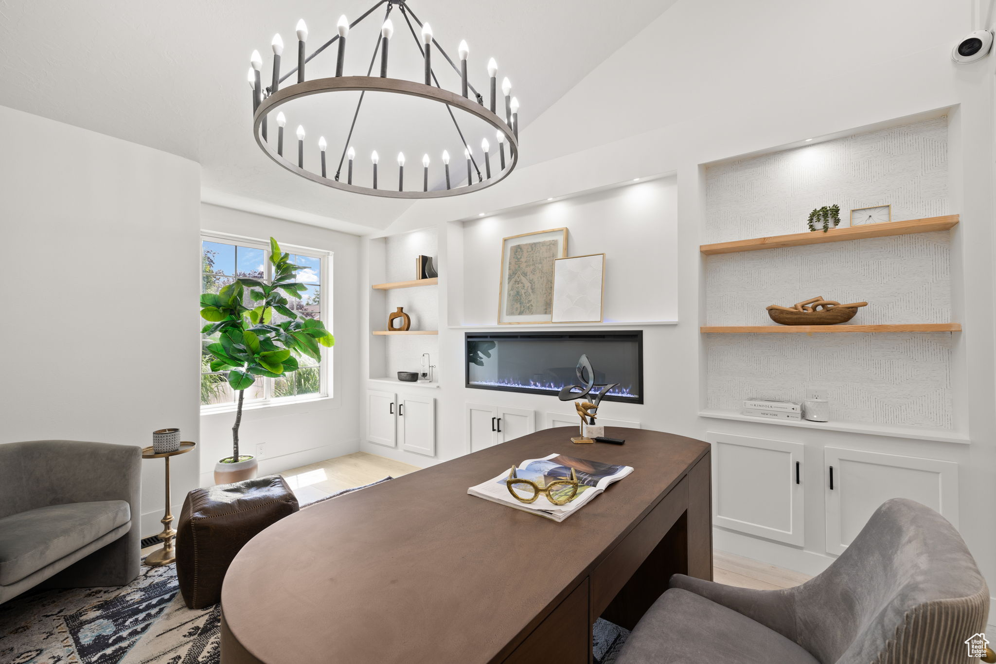 CLOVER RIDGE - Residential