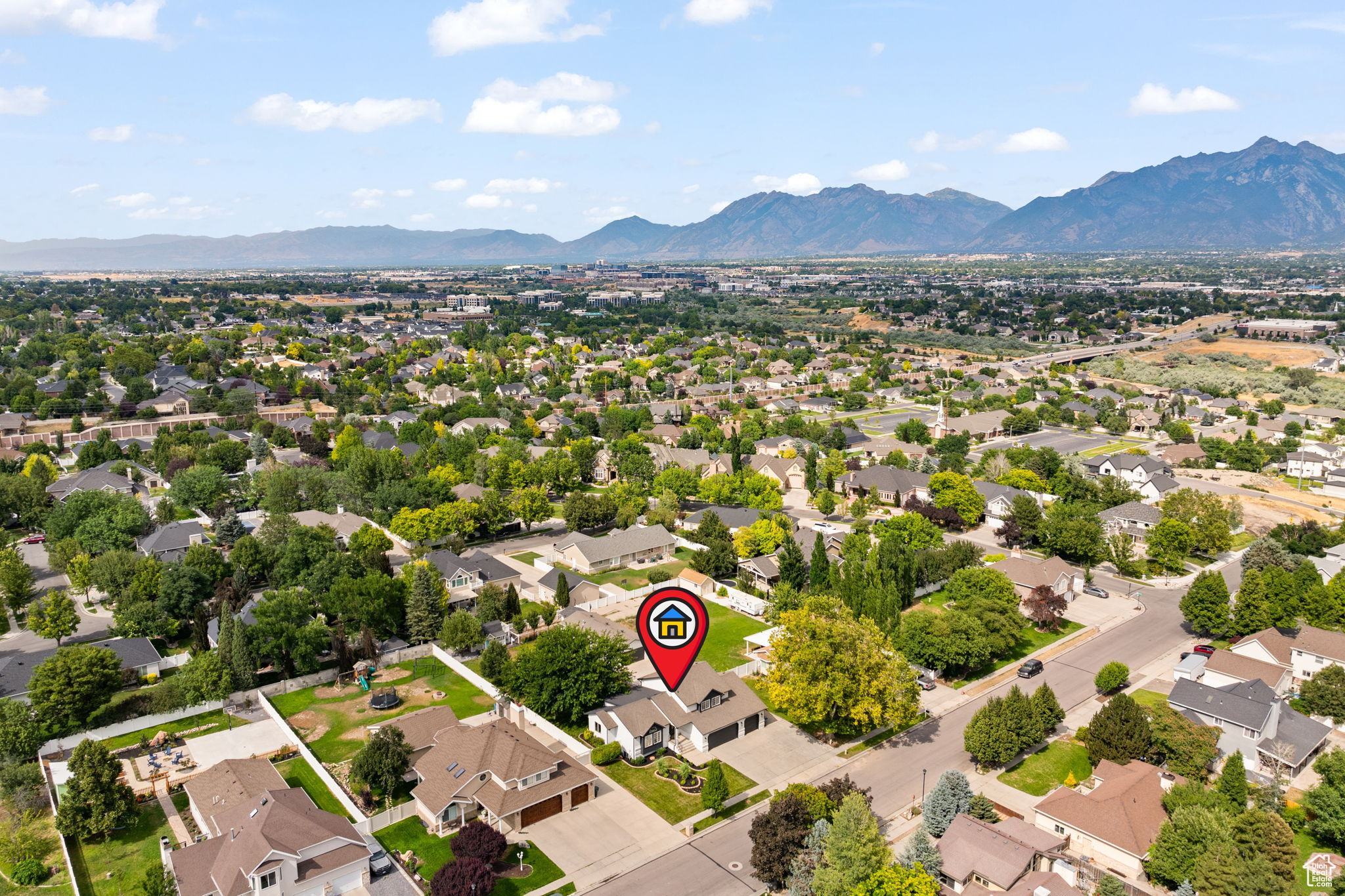 CLOVER RIDGE - Residential