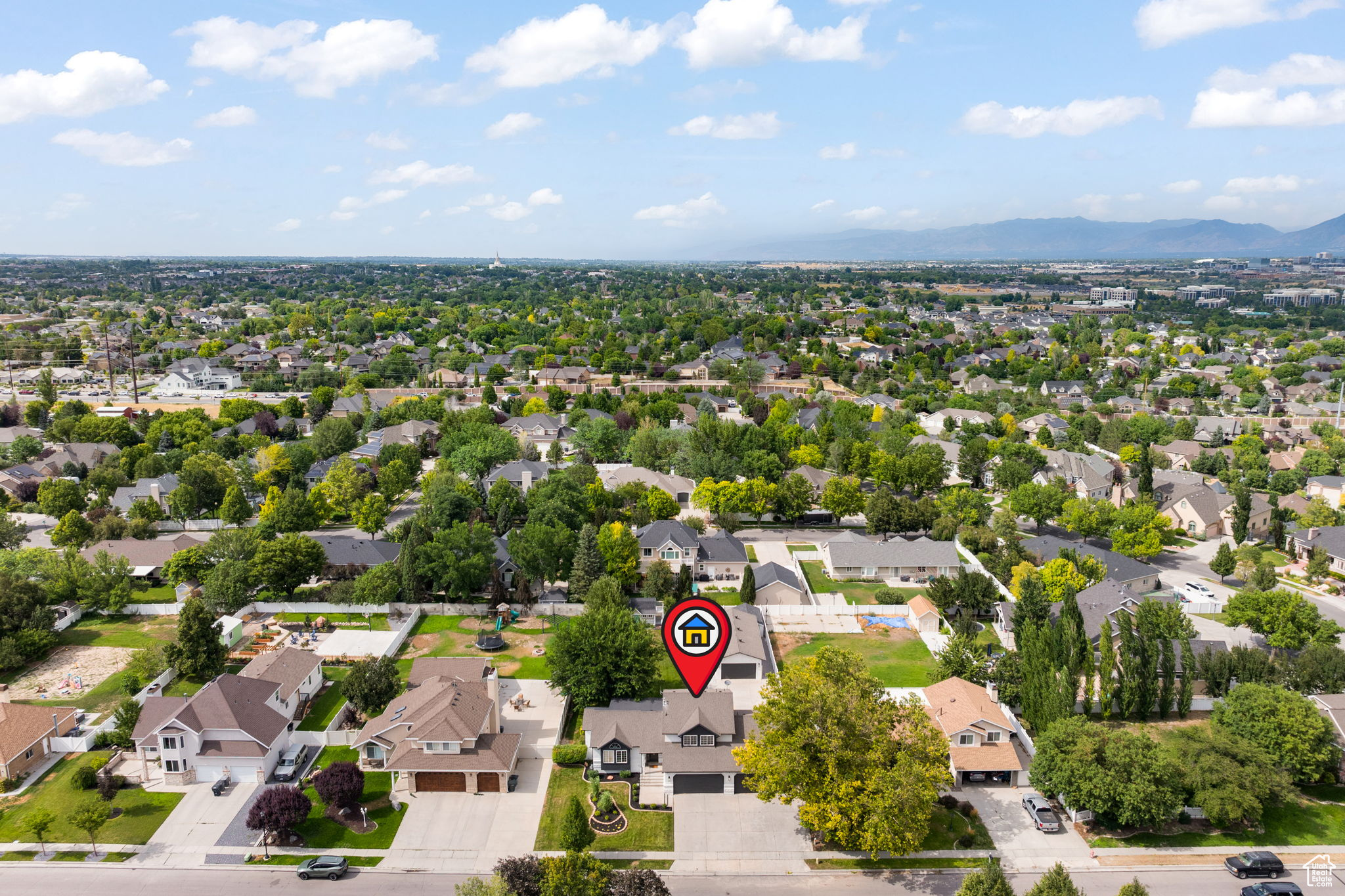 CLOVER RIDGE - Residential