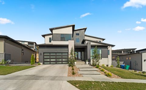 Tiny photo for 5488 N VALLEY VIEW RD, Lehi, UT 84048 (MLS # 2139633)