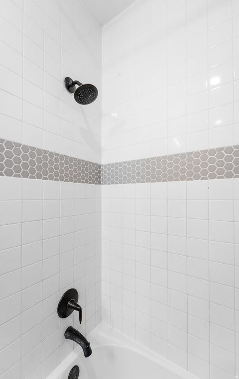 Tiny photo for 5488 N VALLEY VIEW RD, Lehi, UT 84048 (MLS # 2139633)