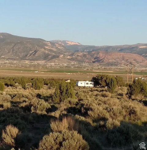 Photo of 4900 W MIDVALLEY RD, Cedar City, UT 84721 (MLS # 2140191)