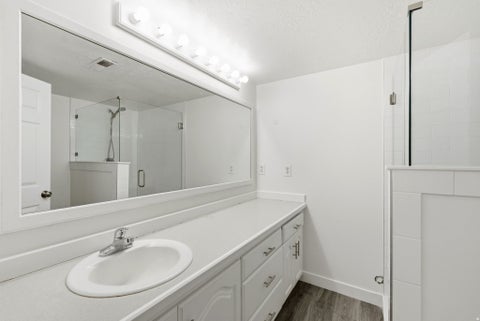 Tiny photo for 2902 S 650 E, Bountiful, UT 84010 (MLS # 2180564)