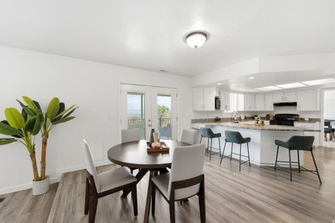 Tiny photo for 2902 S 650 E, Bountiful, UT 84010 (MLS # 2180564)