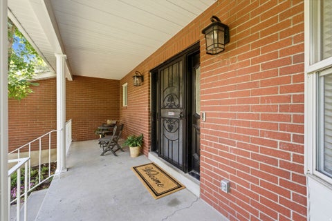 Tiny photo for 2902 S 650 E, Bountiful, UT 84010 (MLS # 2180564)