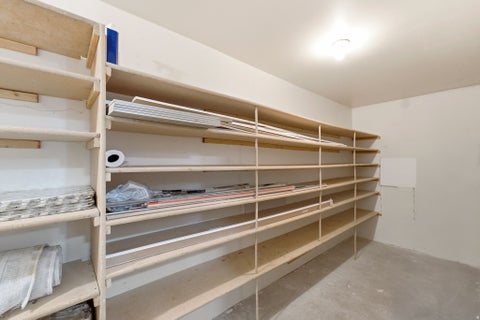 Tiny photo for 2902 S 650 E, Bountiful, UT 84010 (MLS # 2180564)