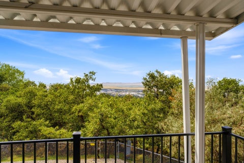 Tiny photo for 2902 S 650 E, Bountiful, UT 84010 (MLS # 2180564)