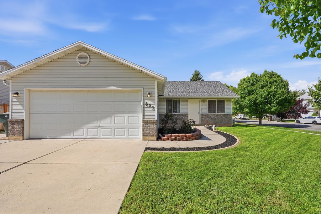 Photo of 823 N QUINCY AVE, Ogden, UT 84404 (MLS # 2154674)