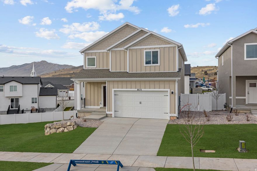 All kitchen appliances included! Walk-out basement! Front-yard landscaping already done! Come see it for yourself and you won't be disapointed!