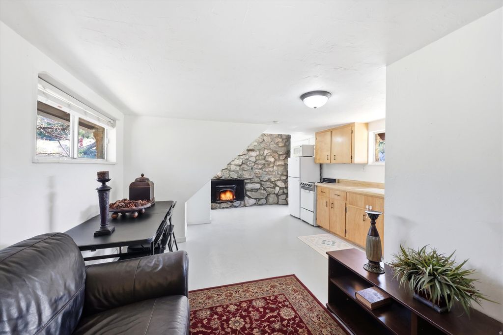 Photo of 12850 E JUNIPER DR, Fairview, UT 84629 (MLS # 2156123)