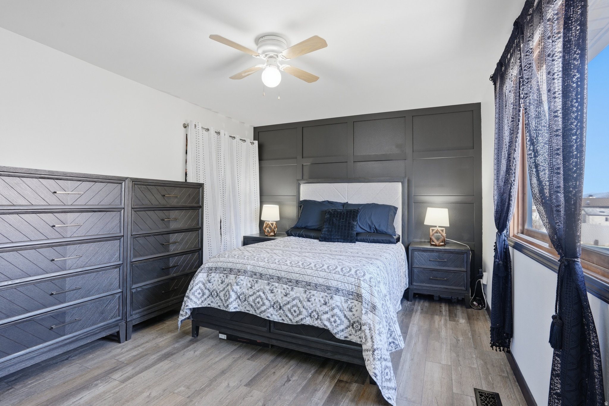 OQUIRRH ESTATES - Residential