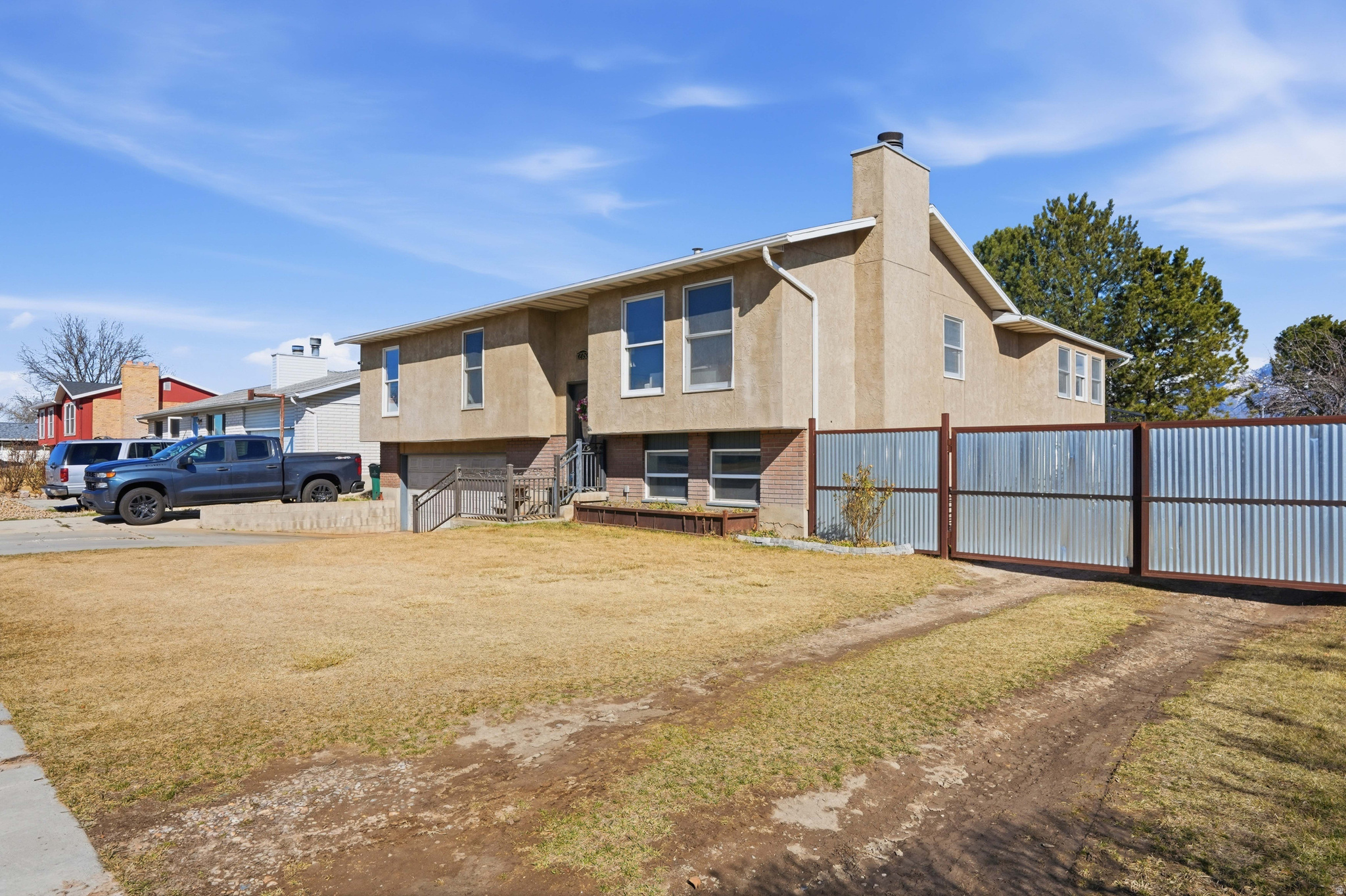 OQUIRRH ESTATES - Residential