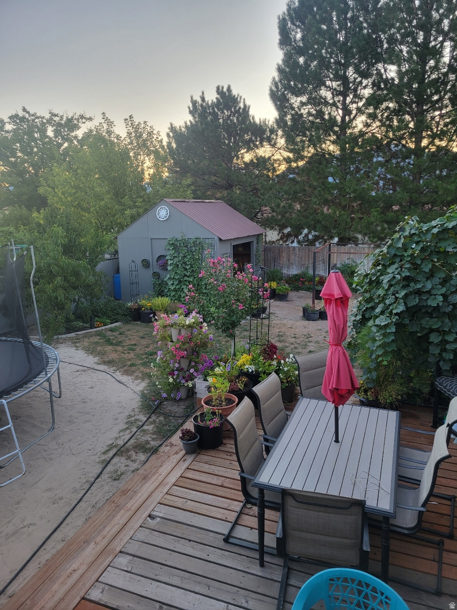 OQUIRRH ESTATES - Residential