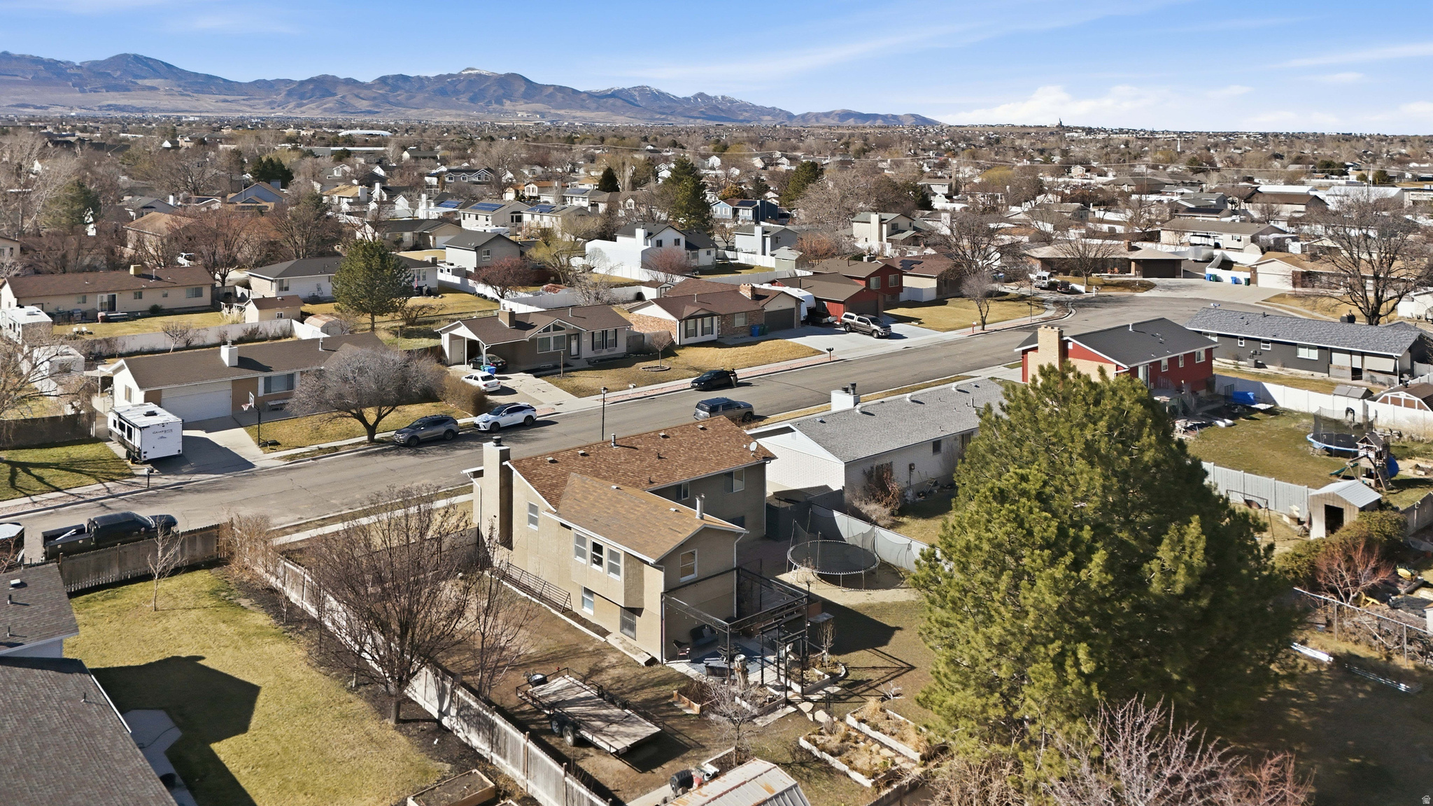 OQUIRRH ESTATES - Residential