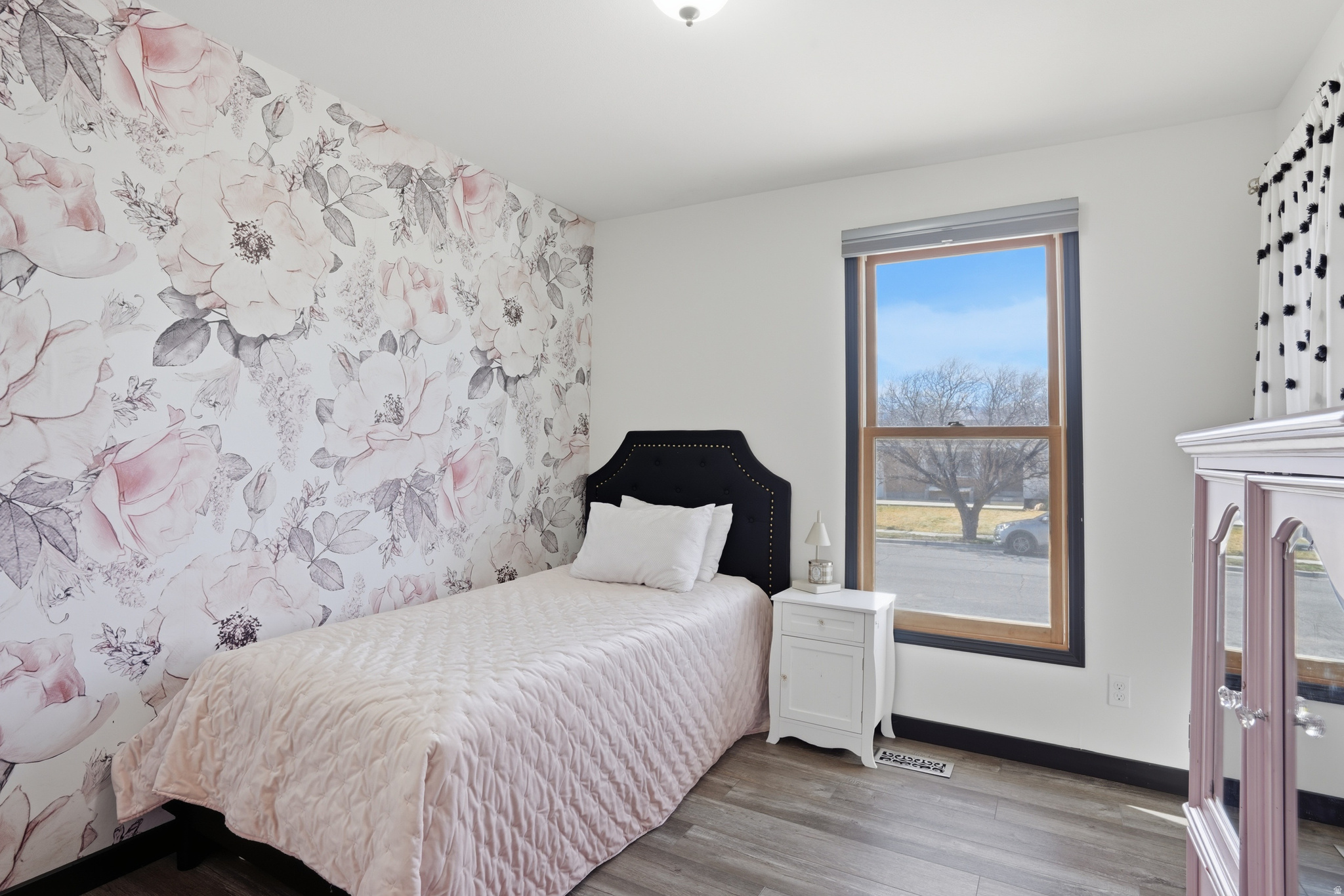 OQUIRRH ESTATES - Residential