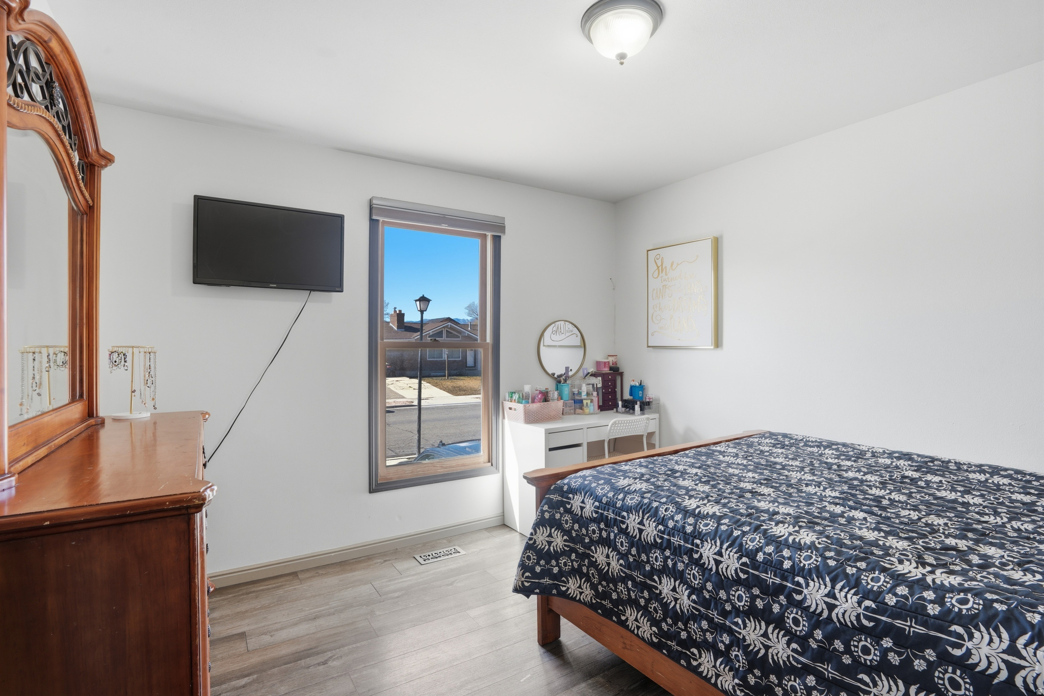 OQUIRRH ESTATES - Residential