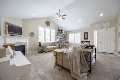 Tiny photo for 907 W 1840 S #C, Syracuse, UT 84075 (MLS # 2147228)