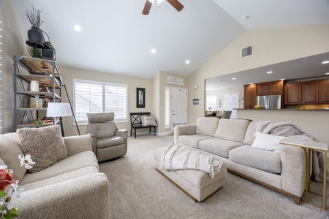 Tiny photo for 907 W 1840 S #C, Syracuse, UT 84075 (MLS # 2147228)