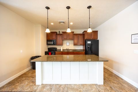 Tiny photo for 907 W 1840 S #C, Syracuse, UT 84075 (MLS # 2147228)