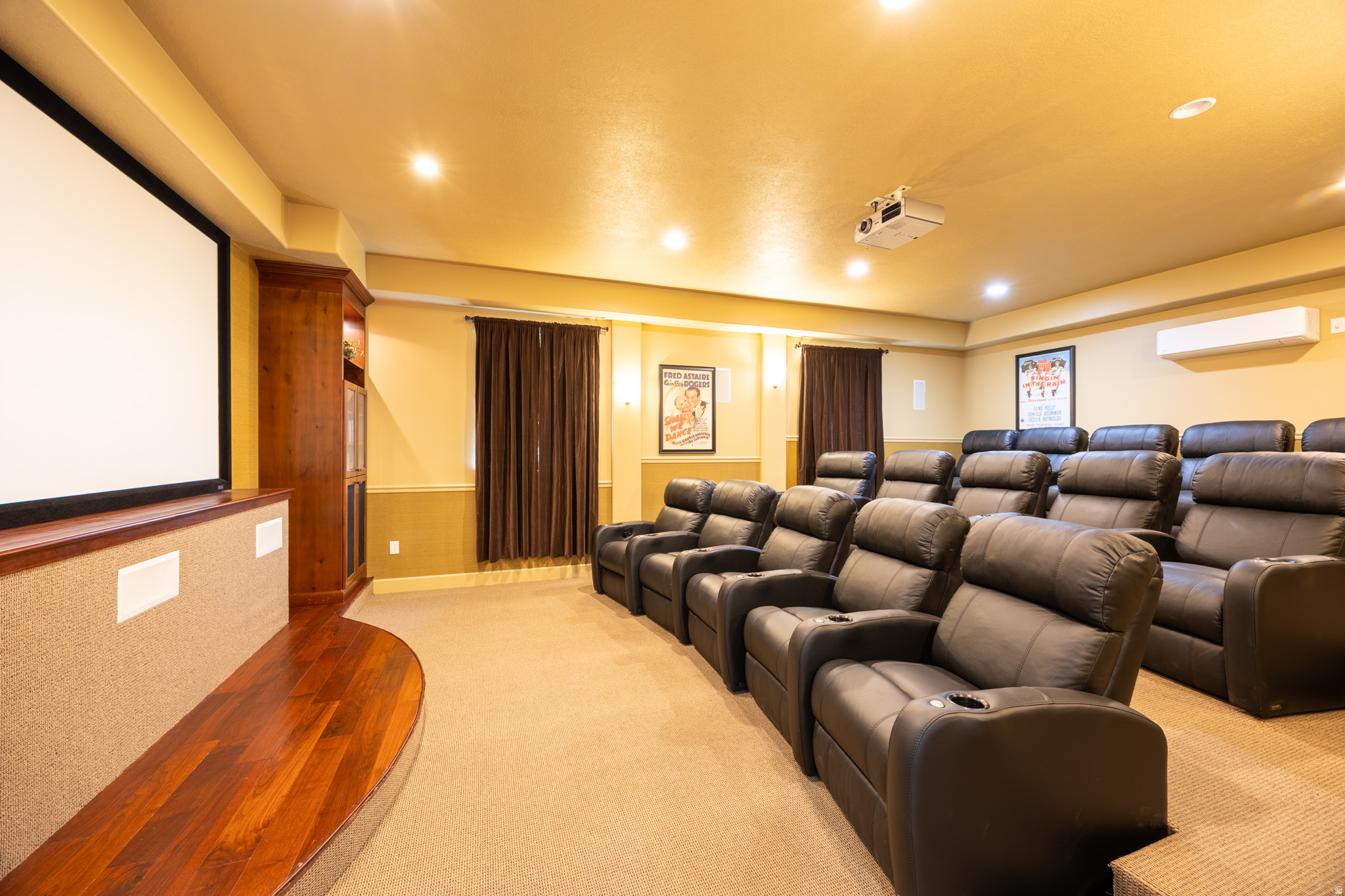 SUNSET PARK VILLAS - Residential