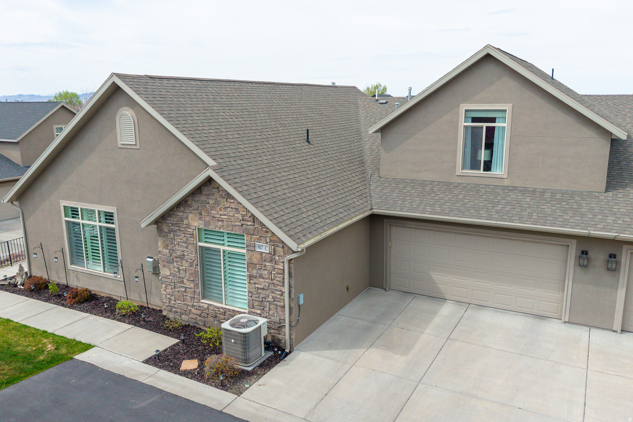 SUNSET PARK VILLAS - Residential